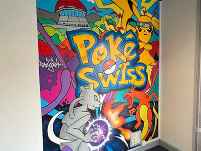 Grsaffiti fresque pokemon pikachu mewtwo